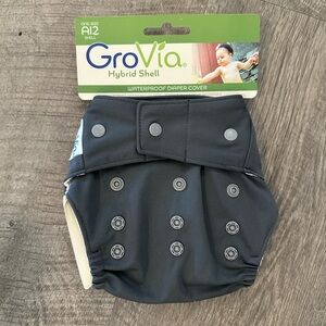 Grovia Hybrid Shell Cover - NWT - Cloud